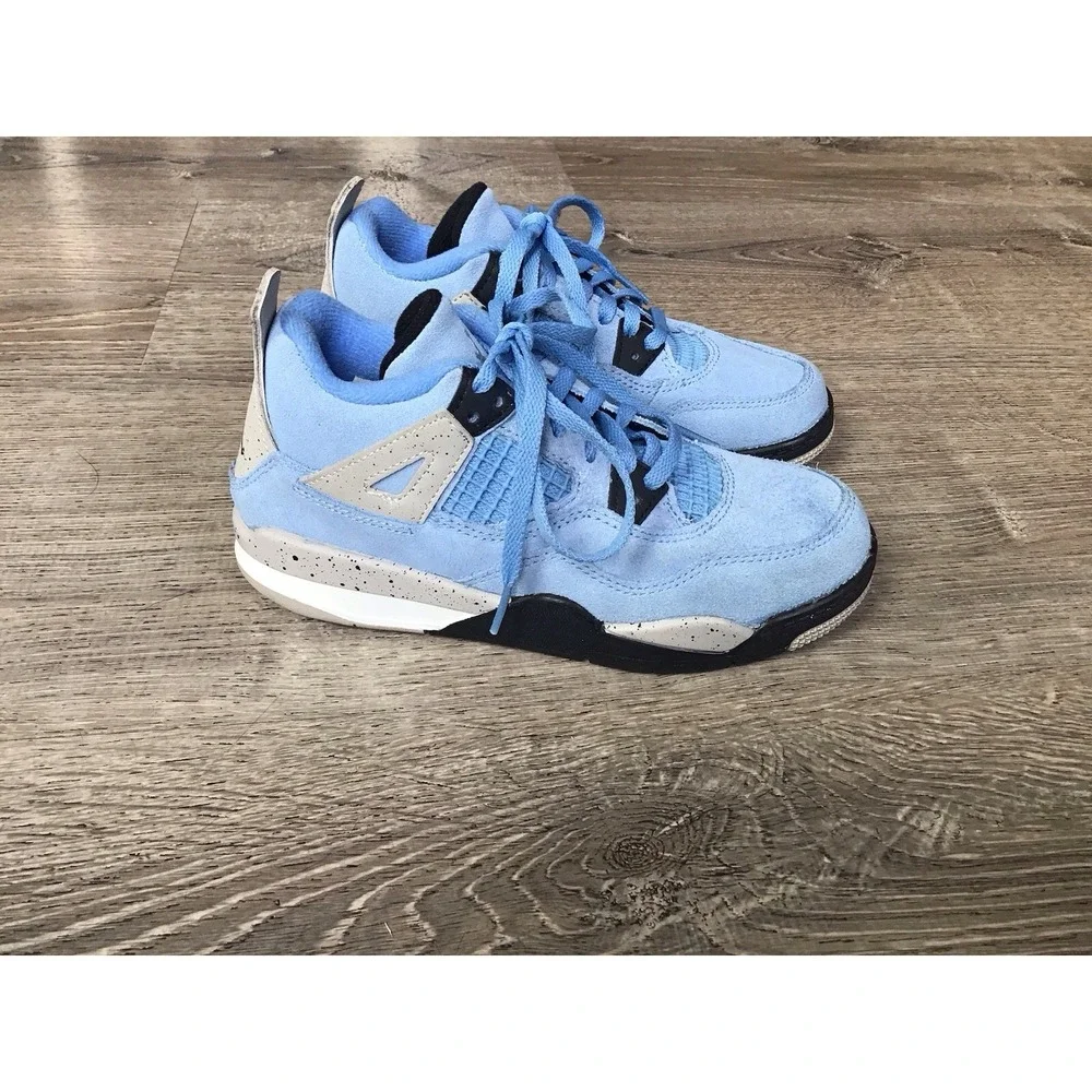 Nike Air Jordan 4 University Blue PS size 13.5C Kids Suede Sneakers BQ7669-400